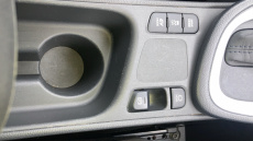 Toyota Yaris 1.5 Hybrid Icon 5dr CVT Hybrid Hatchback